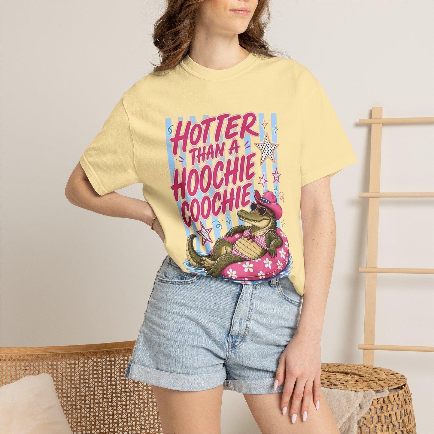 Hotter than A hoochie coochie graphic tee