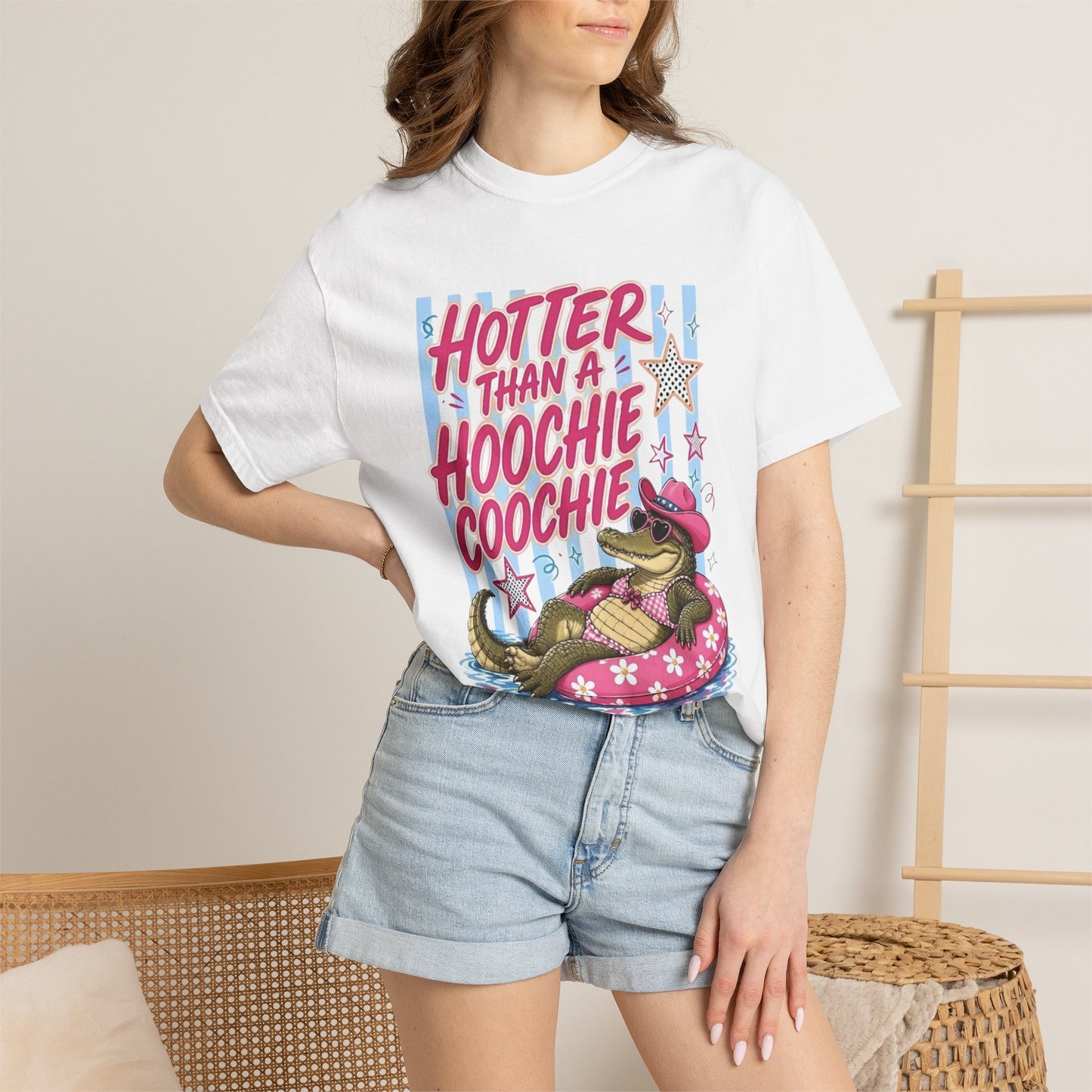 Hotter than A hoochie coochie graphic tee