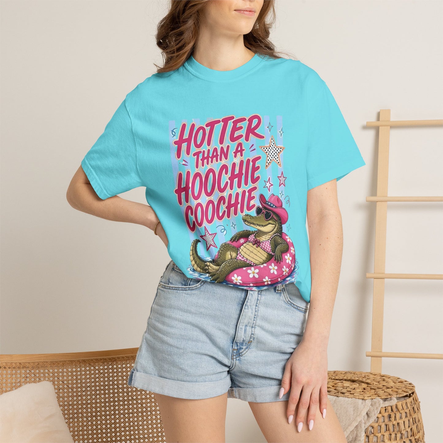 Hotter than A hoochie coochie graphic tee
