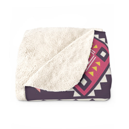 Aztec Diamond Sherpa Blanket — Cozy Tribal Fleece Throw
